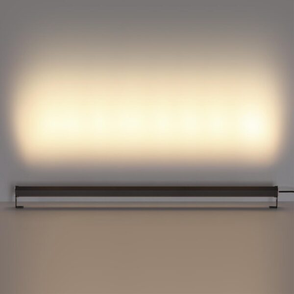 7040/22WL NATURE ODL25 679 черный/металл Фасадный поворотный на 180° светильник IP65 LED 22W 3000K 24° 1670ЛмAC220-240V GRAZE